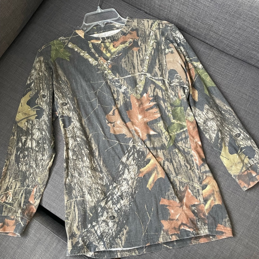 Camouflage long sleeve t-shirt.